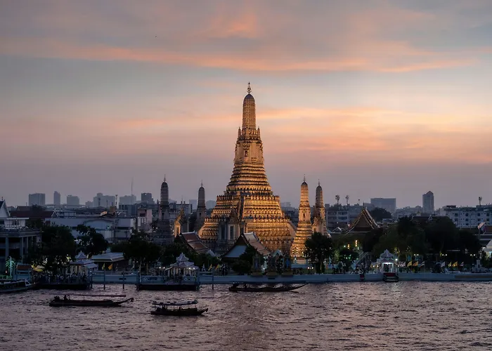 Bangkok Hotels for Romantic Getaway