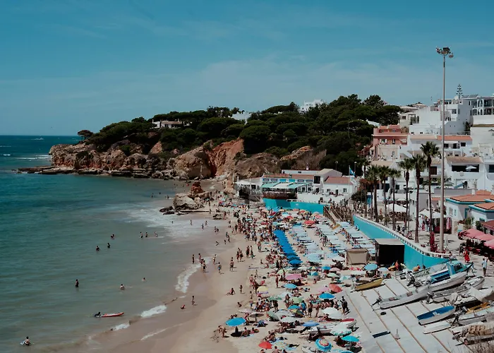 Albufeira Hotels for Romantic Getaway