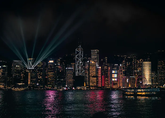 Hong Kong Hotels for Romantic Getaway