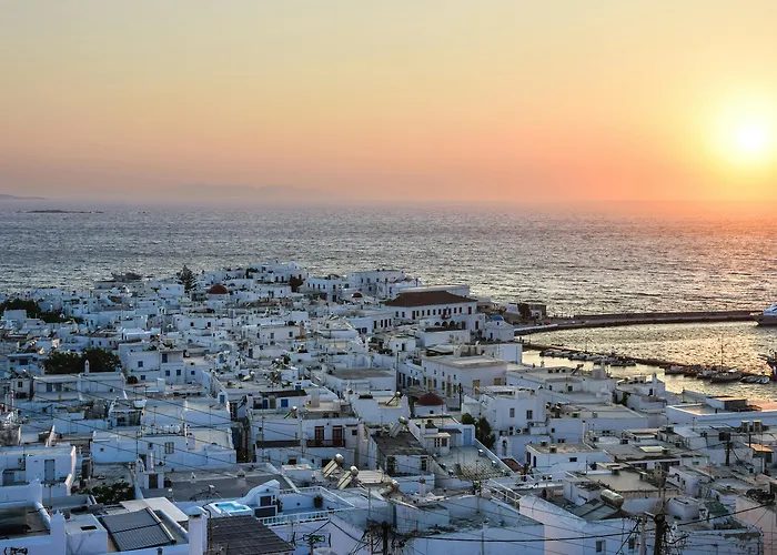 Mykonos Town Hotels for Romantic Getaway