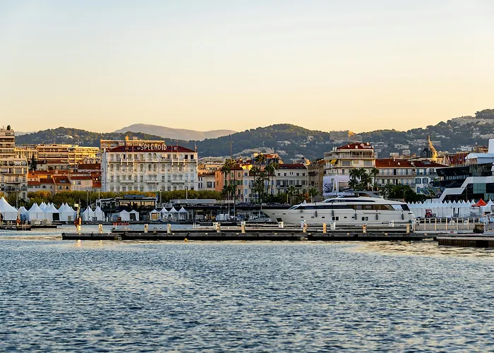 Cannes Hotels for Romantic Getaway
