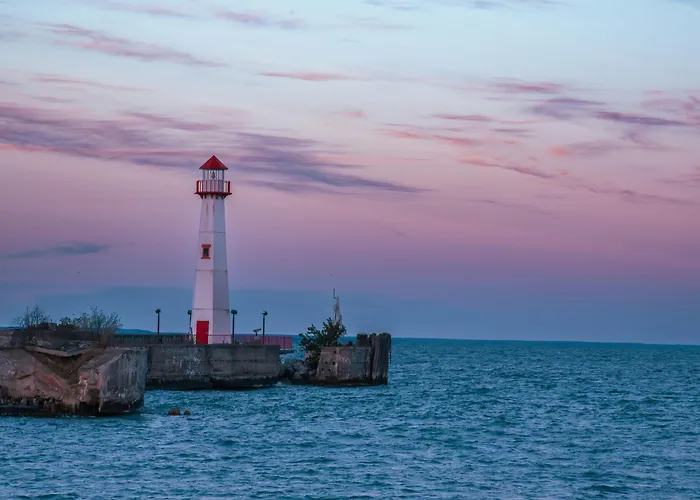 Mackinac Island Hotels for Romantic Getaway