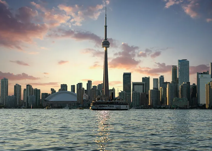 Toronto Hotels for Romantic Getaway