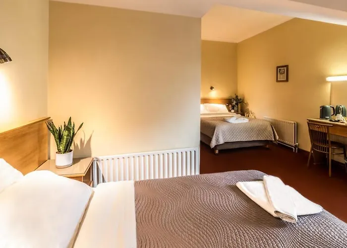 Holiday Hotel