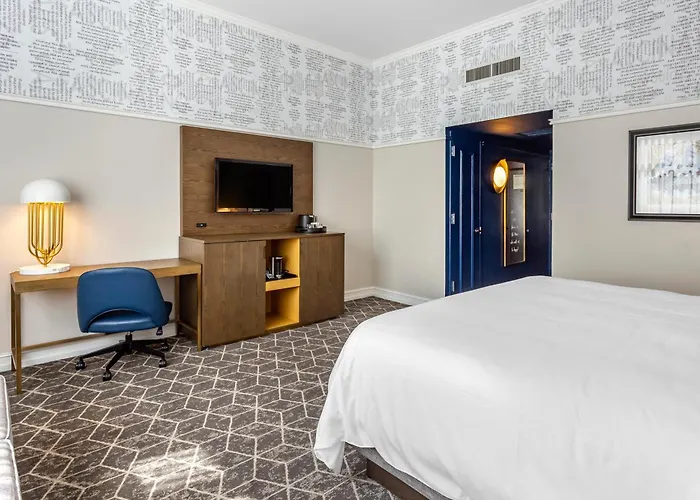 Orland Park Hotels for Romantic Getaway