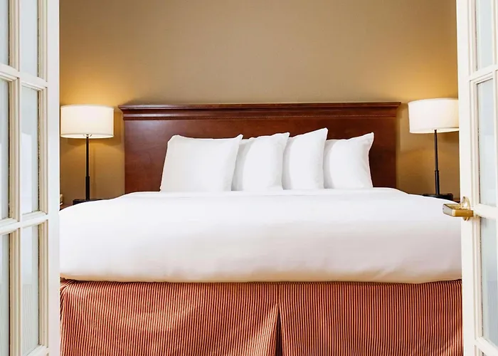 Country Inn & Suites By Radisson, Milwaukee West Brookfield , Wi