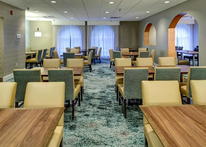 Embassy Suites Williamsburg