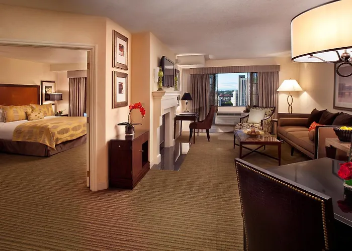 The Paramount Hotel Portland