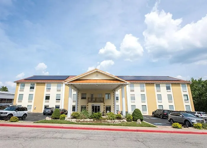 Savannah House Hotel