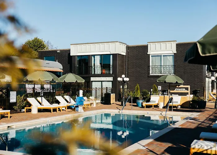 Chattanooga Hotels for Romantic Getaway