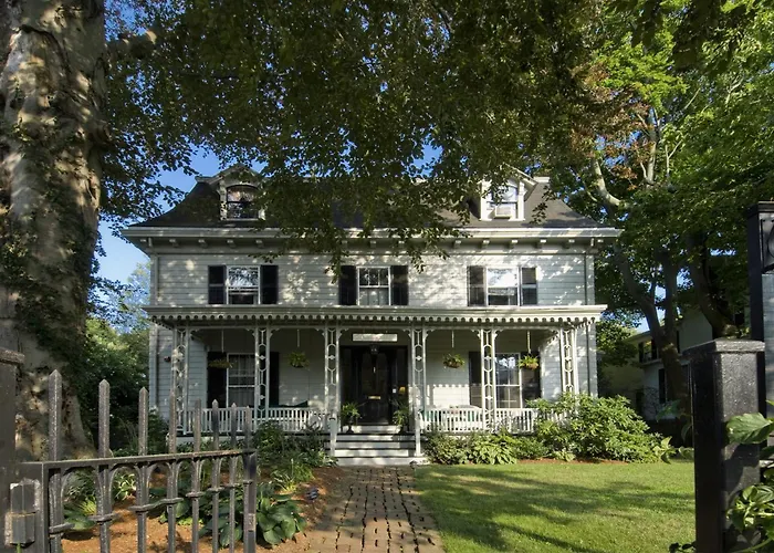 Brooklyn Hotels for Romantic Getaway