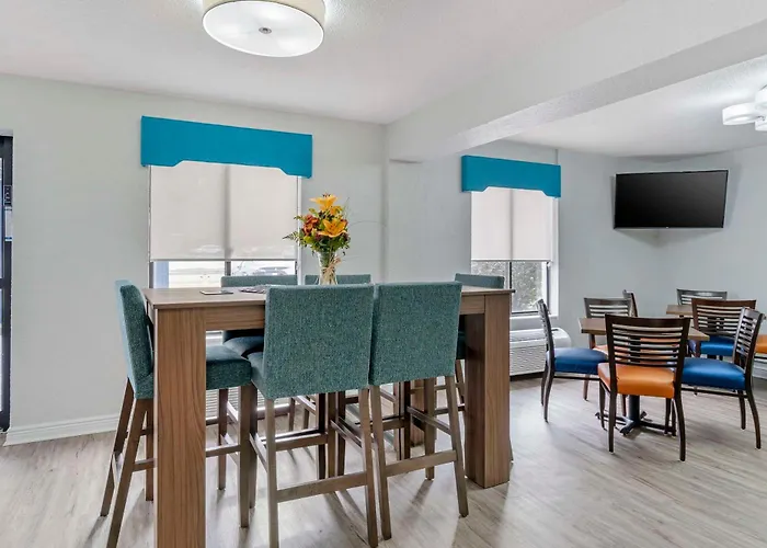 Clarion Pointe Jasper