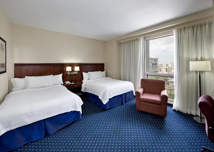 Courtyard By Marriott San Juan Miramar