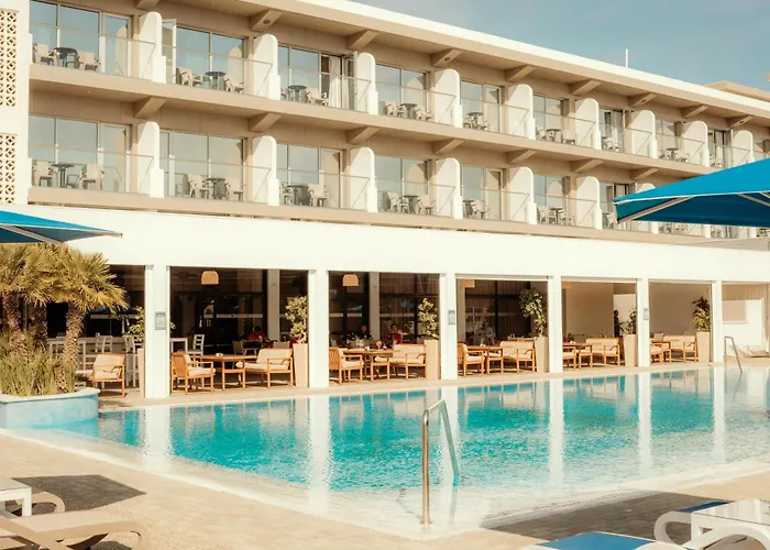 Sveltos Hotel