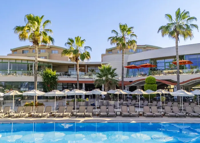 Side Hotels for Romantic Getaway