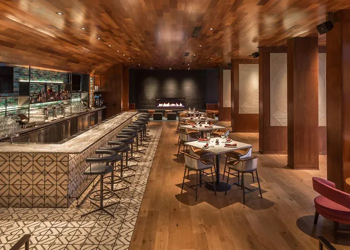 Portola Hotel & Spa