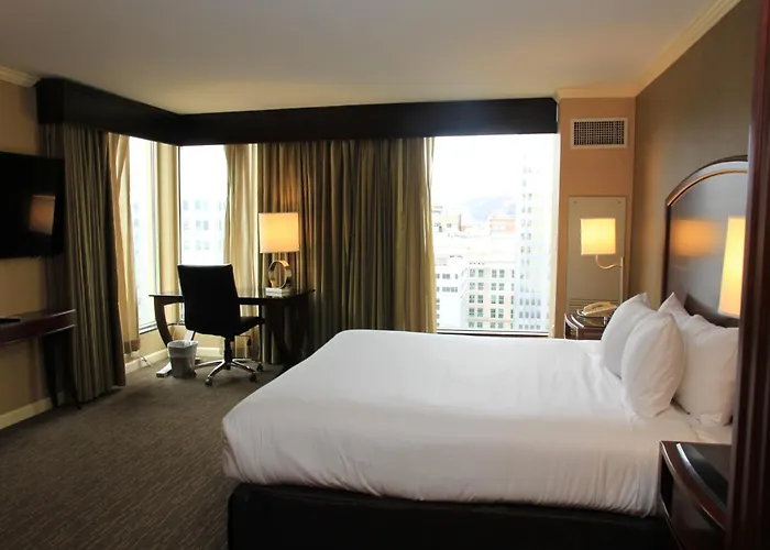 Wyndham Grand Pittsburgh