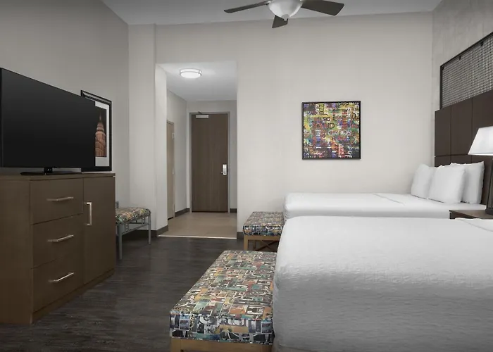 Hampton Inn And Suites Austin University Capitol