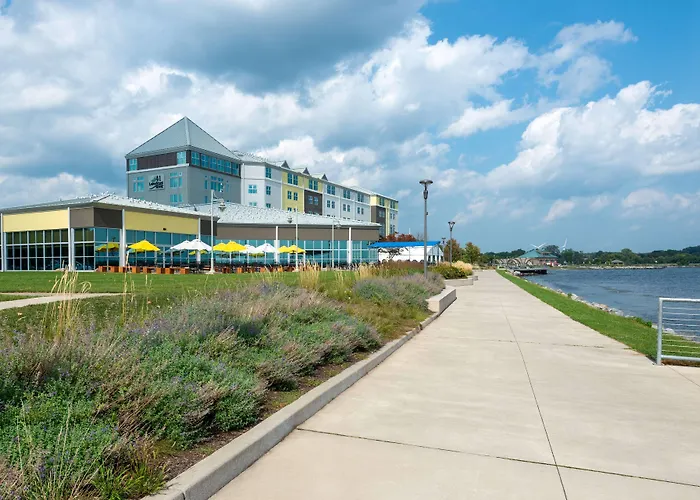 41 Lakefront Hotel, Trademark Collection By Wyndham