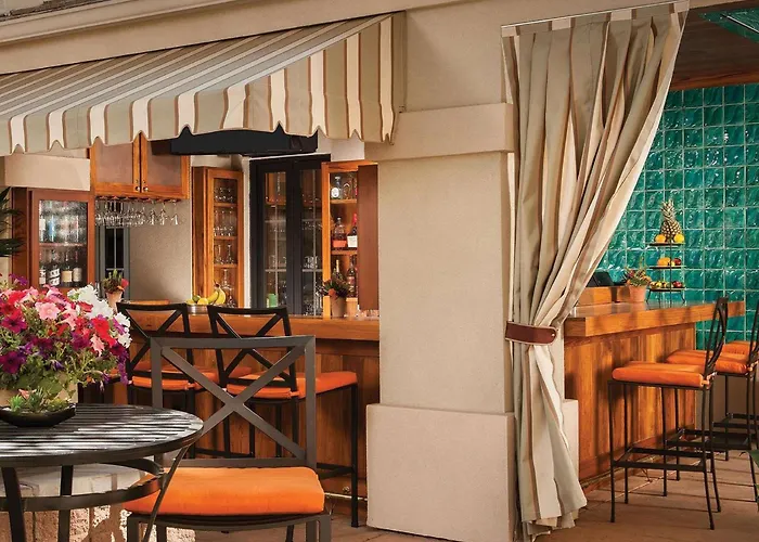 Scottsdale Hotels for Romantic Getaway