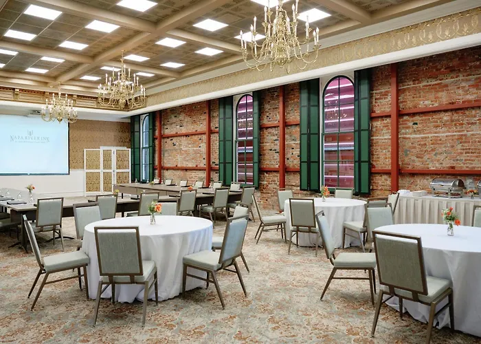 Napa Hotels for Romantic Getaway