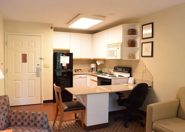 Cresthill Suites Syracuse
