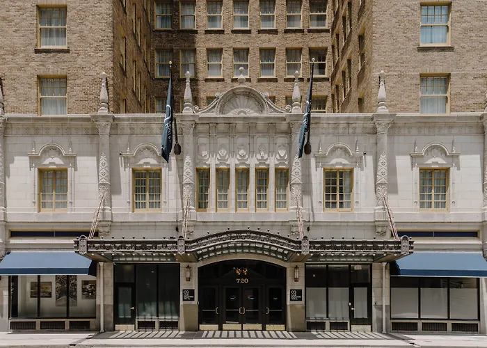 Club Quarters Hotel Downtown, Houston
