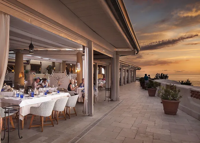 Therasia Resort Sea And Spa - The Leading Hotels Of The World
