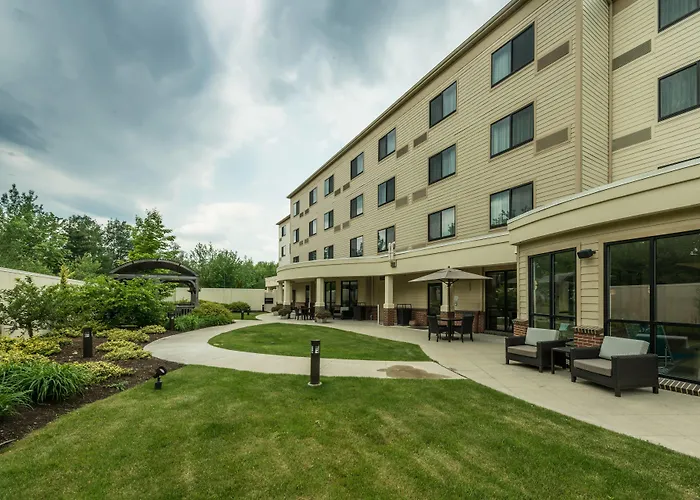 Courtyard Bangor