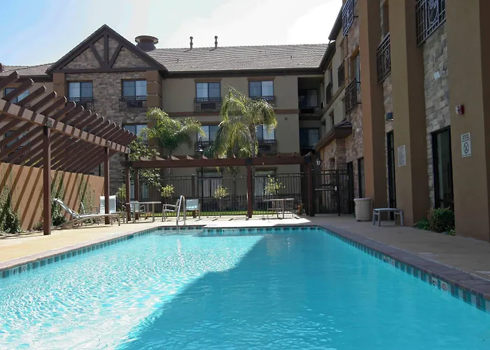 Temecula Hotels for Romantic Getaway
