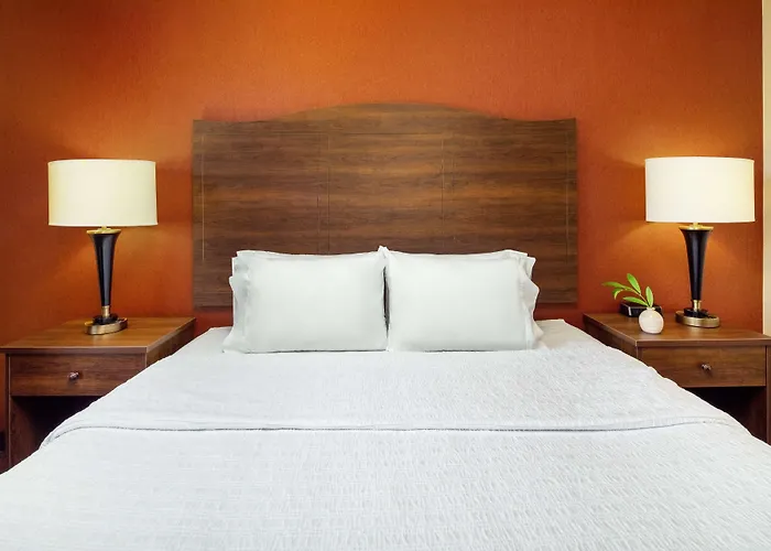 Hampton Inn & Suites Scottsdale At Talking Stick