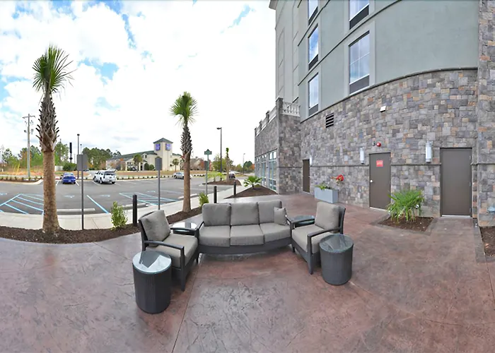 Hampton Inn & Suites Columbia/Southeast-Fort Jackson