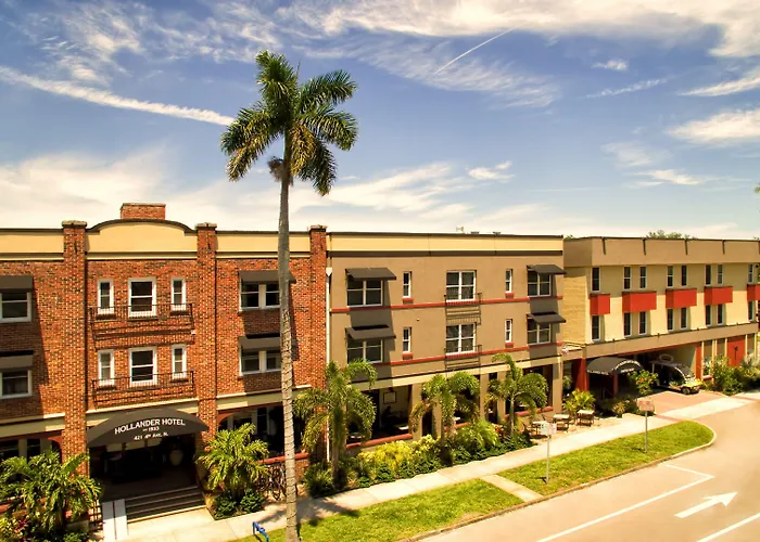 Siesta Key Hotels for Romantic Getaway