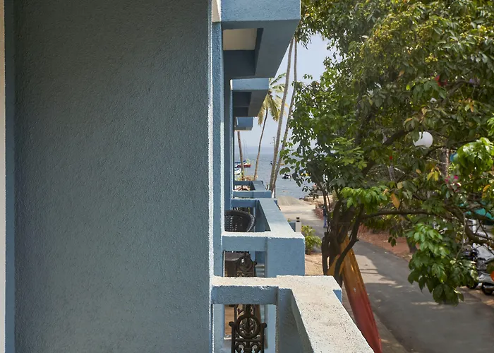 The Hawaii Comforts Panjim Donapaula