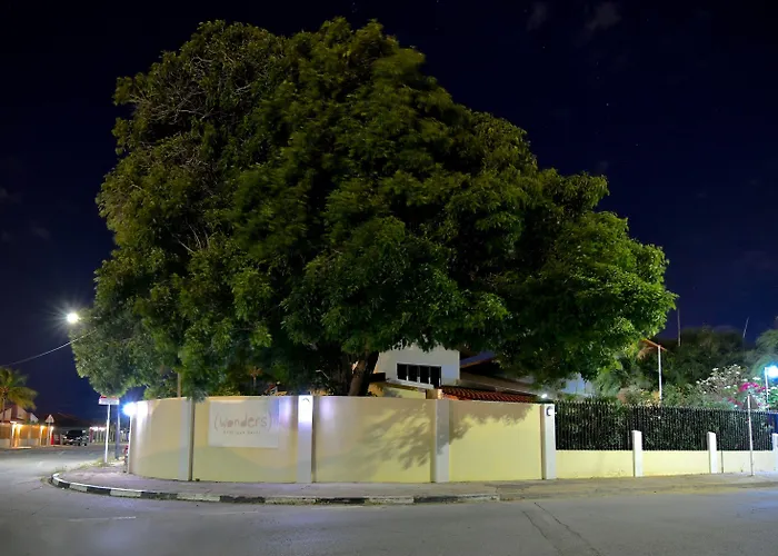 Oranjestad Hotels for Romantic Getaway