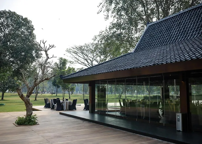 Manohara Borobudur Cultural Center