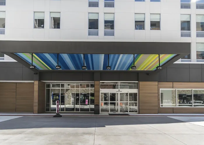 Aloft By Marriott Newport On The Levee