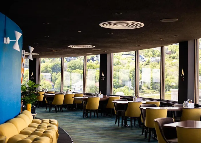 Radisson Hotel Duluth-Harborview