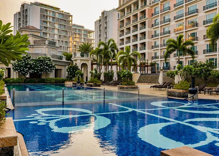Chennai Hotels for Romantic Getaway