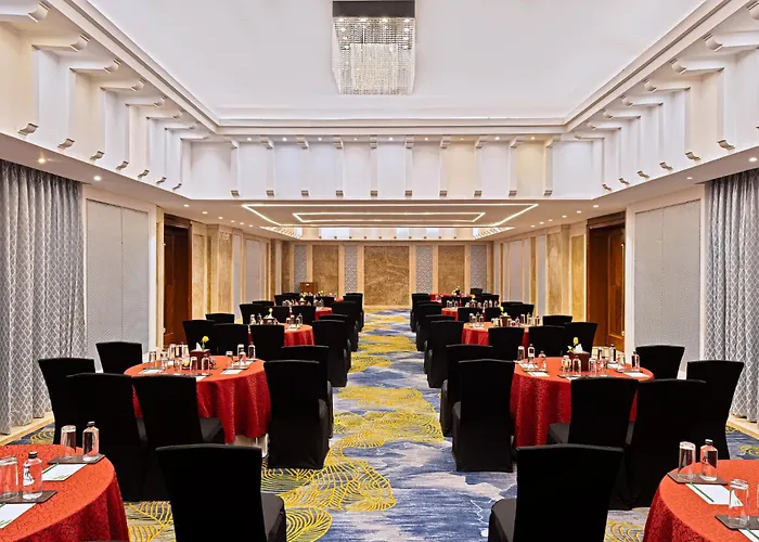 Kochi Hotels for Romantic Getaway