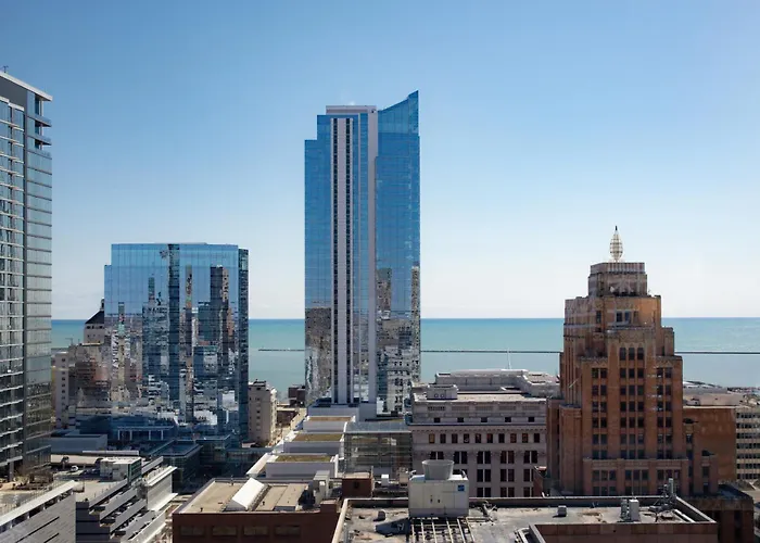 Milwaukee Hotels for Romantic Getaway