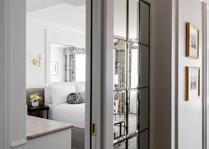 Wedgewood Hotel & Spa - Relais & Chateaux
