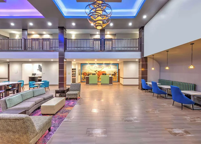 Tyler Hotels for Romantic Getaway