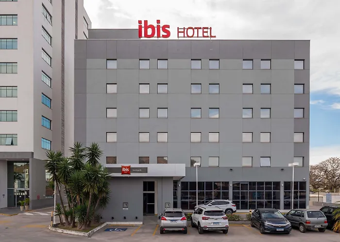 Ibis Guaratingueta Aparecida - Proximo Ao Circuito Da Fe E Santuario Frei Galvao