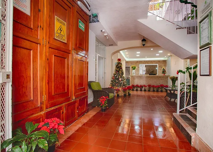 Suites Plaza Del Rio - Family Hotel Malecon Centro