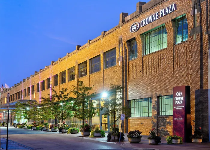 Nashville Hotels for Romantic Getaway
