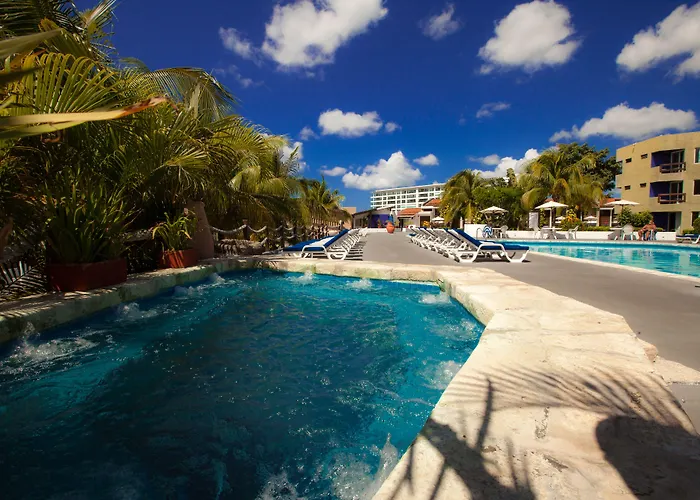 Casa Del Mar Cozumel Hotel & Dive Resort With Free Access To An Exclusive Beach Club