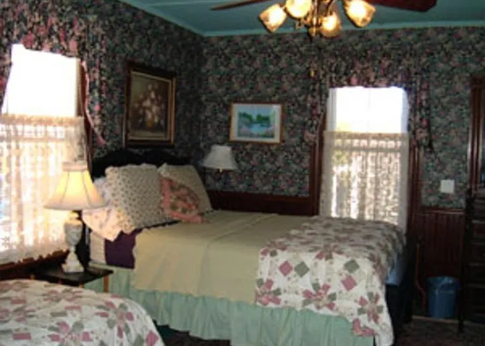 Fair Street Guest House