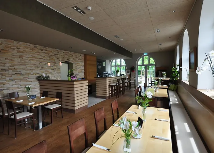 Volkspark Hotel